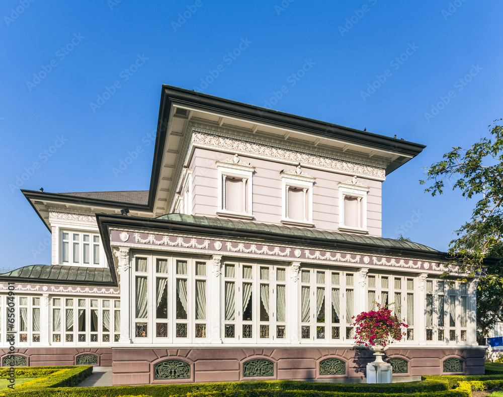 main residence building at Bang Pa-In Palace