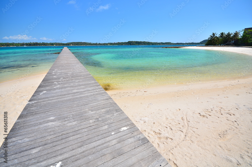 Naklejka premium Summer Beach on the Island