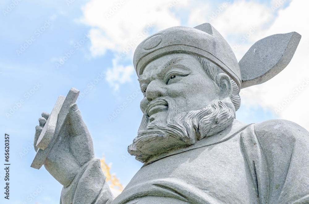Obraz premium Chinese god sculpture