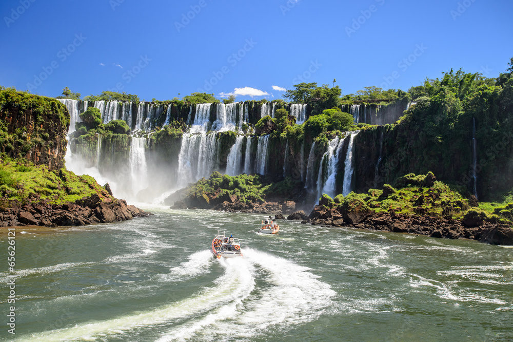 Fototapeta premium Iguazu falls, Argentina