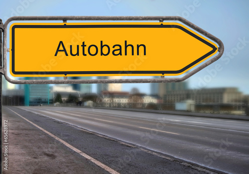 Strassenschild 14 - Autobahn