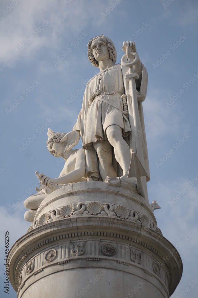 statua di cristoforo colombo Stock Photo Adobe Stock