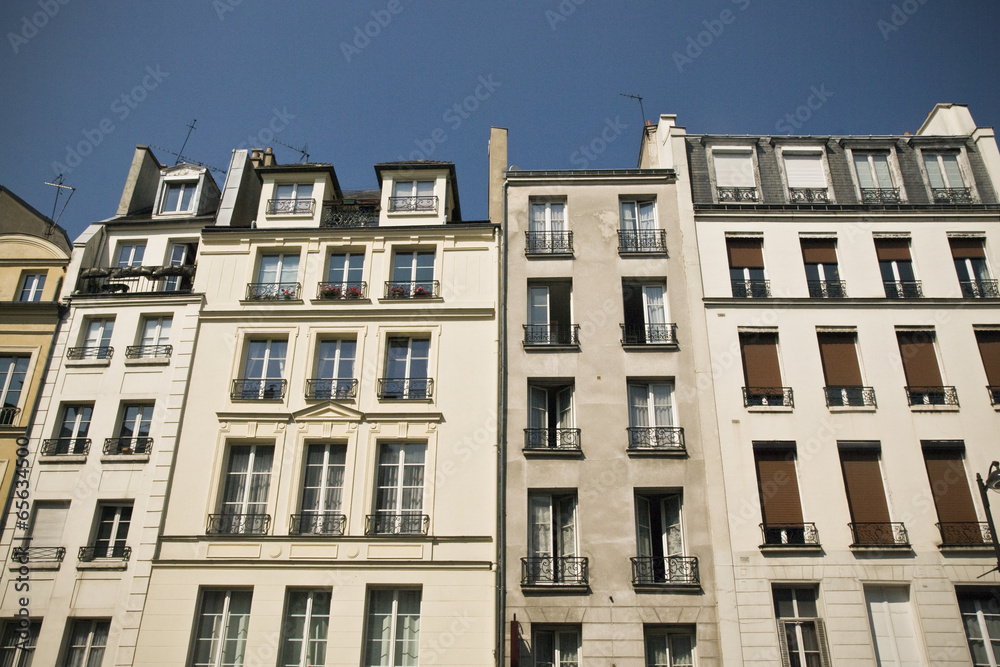 Façades d'immeubles parisien, Paris