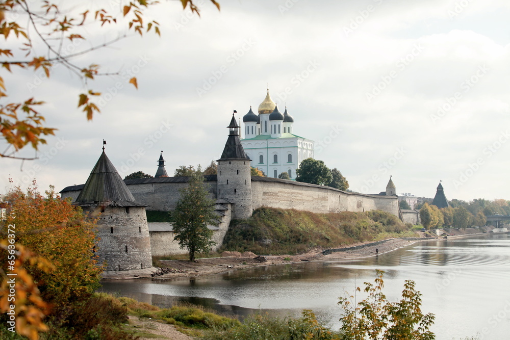 Wall Mural View of the Pskov Kremlin and river in autumn