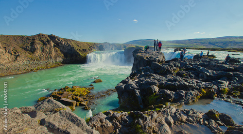 Bild auf Leinwand Beatiful Vibrant Picture of icendic waterfall in iceland