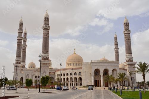 Йемен, Сана: Al-Saleh Mosque - президентская мечеть