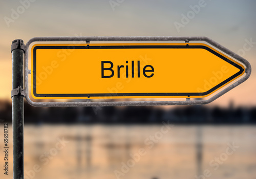 Strassenschild 9 - Brille photo