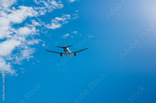 Fototapeta Naklejka Na Ścianę i Meble -  Airplane in the sky