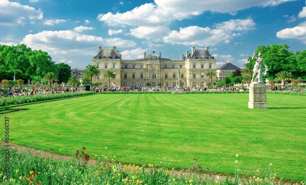 Obraz premium Palais du Luxembourg à Paris