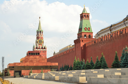 Москва, Красная площадь, мавзолей Ленина и Спасская башня