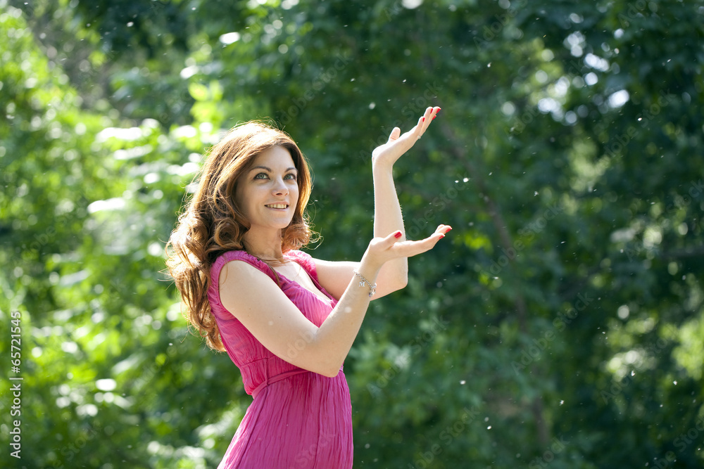 Poplar fluff in a summer park