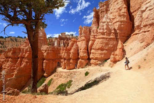 queen's garden trail, Bryce canyon © fannyes