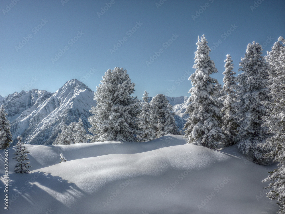 Obraz premium alpine Winterlandschaft in HDR