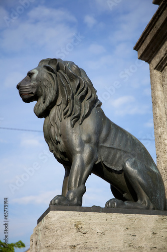Freising - Bayrischer Löwe am Kriegerdenkmal