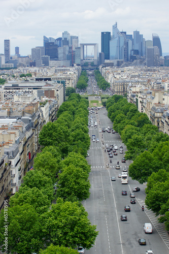 Champs Elysées défense