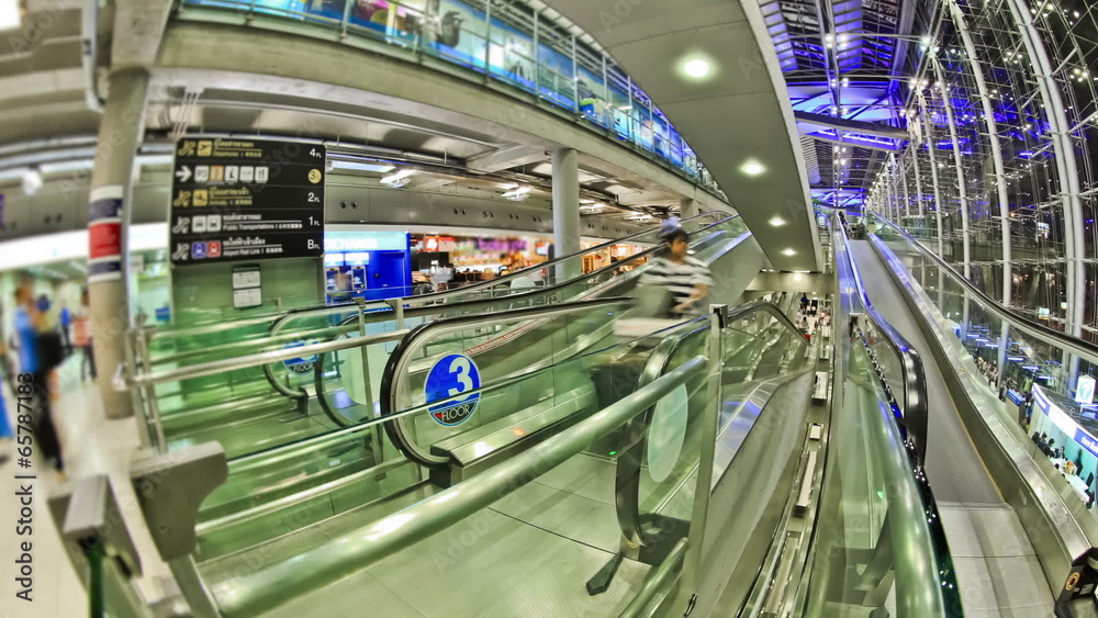 Airport Travelers Time Lapse Bangkok Fisheye