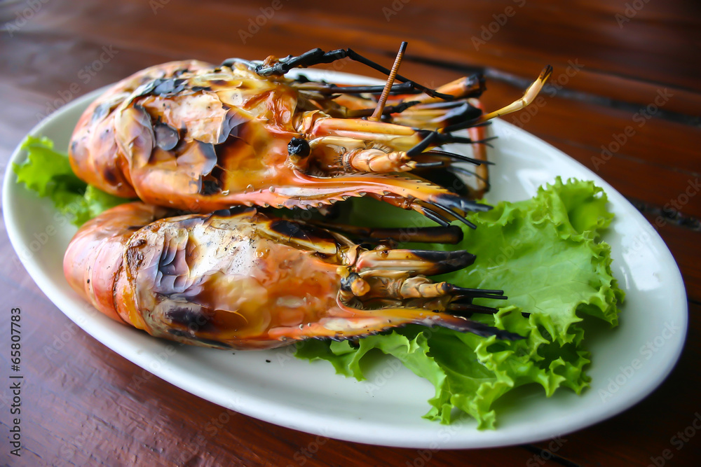 Twin grilled shrimps Twin grilled shrimps