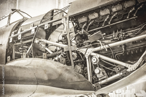 Quadro su tela WW2 fighter plane with sepia tone and grain added