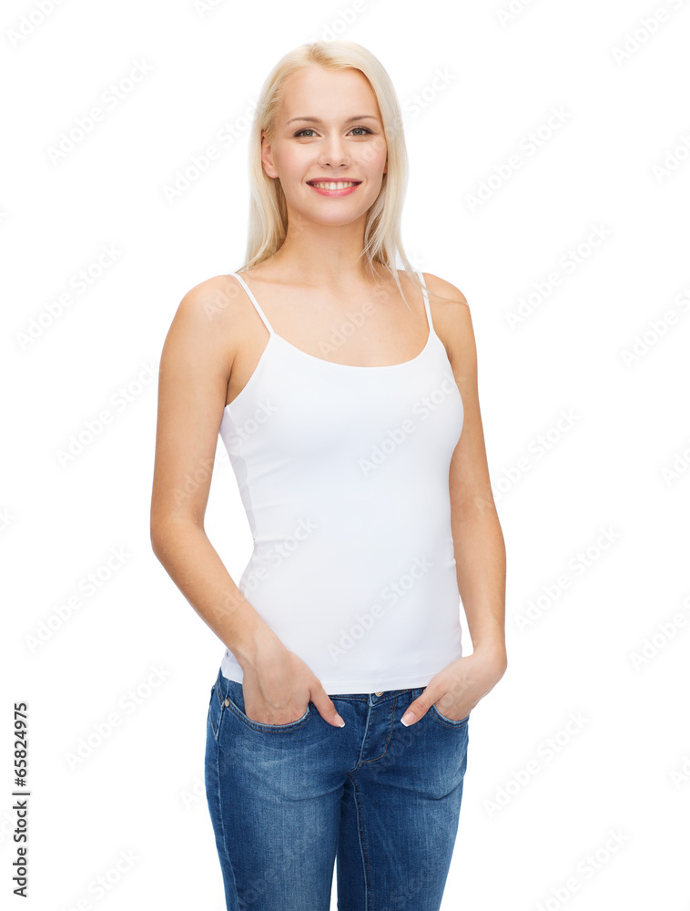 Fototapeta premium smiling woman in blank white t-shirt