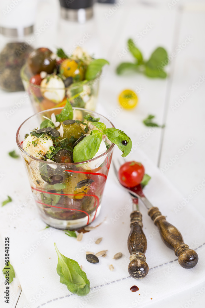 Tomate Mozzarella im Glas Stock-Foto | Adobe Stock
