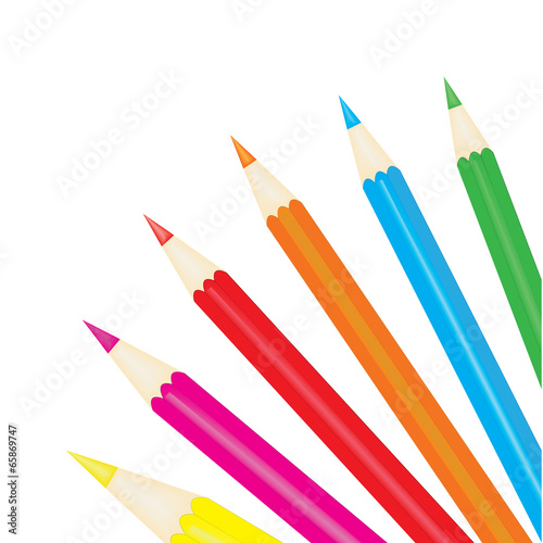 Color pencils turning