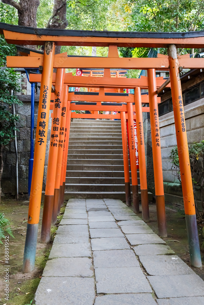 Hanazono Inari Shrine at ueno park in Nara Hanazono Inari Shrine at ueno park in Nara