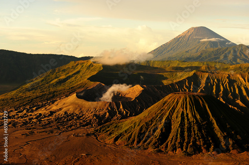 Fototapet Volcano of Mount Bromo, Indonesia
