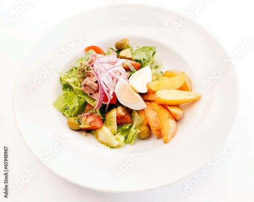 potatoes with vegetables and egg