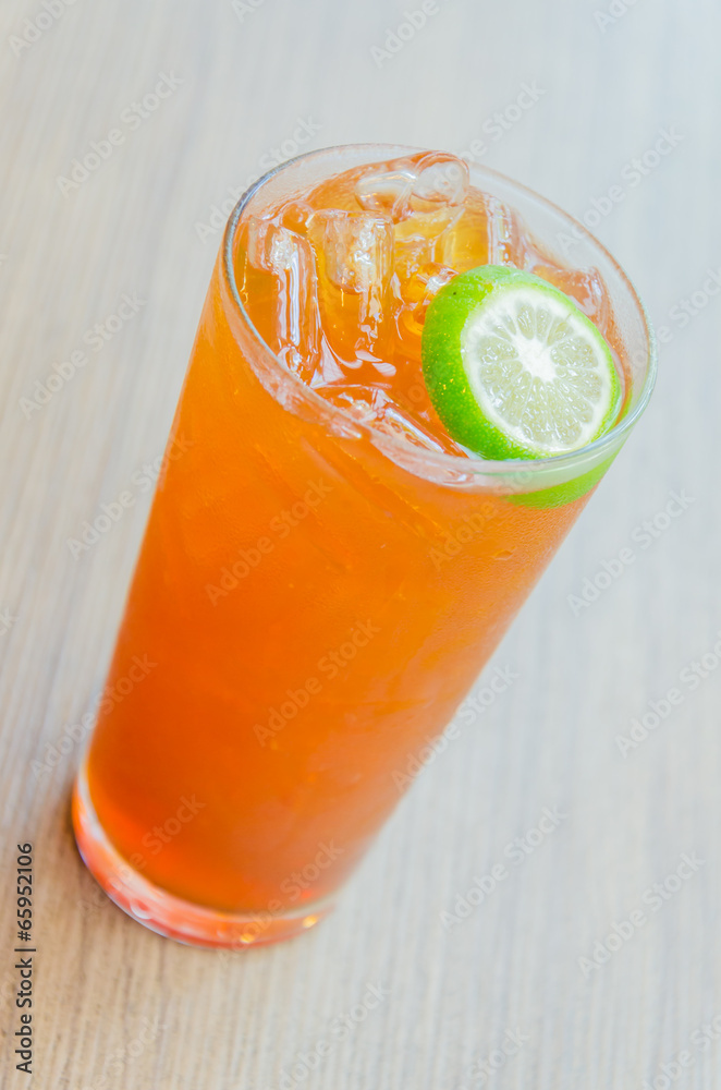 iced lemon tea