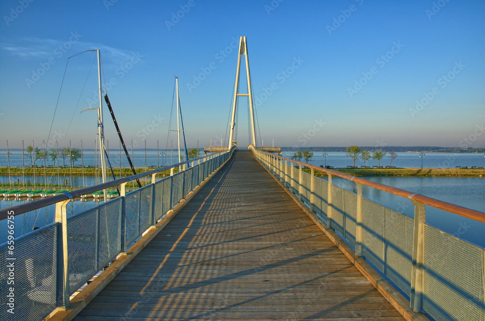Fototapeta premium Footbridge