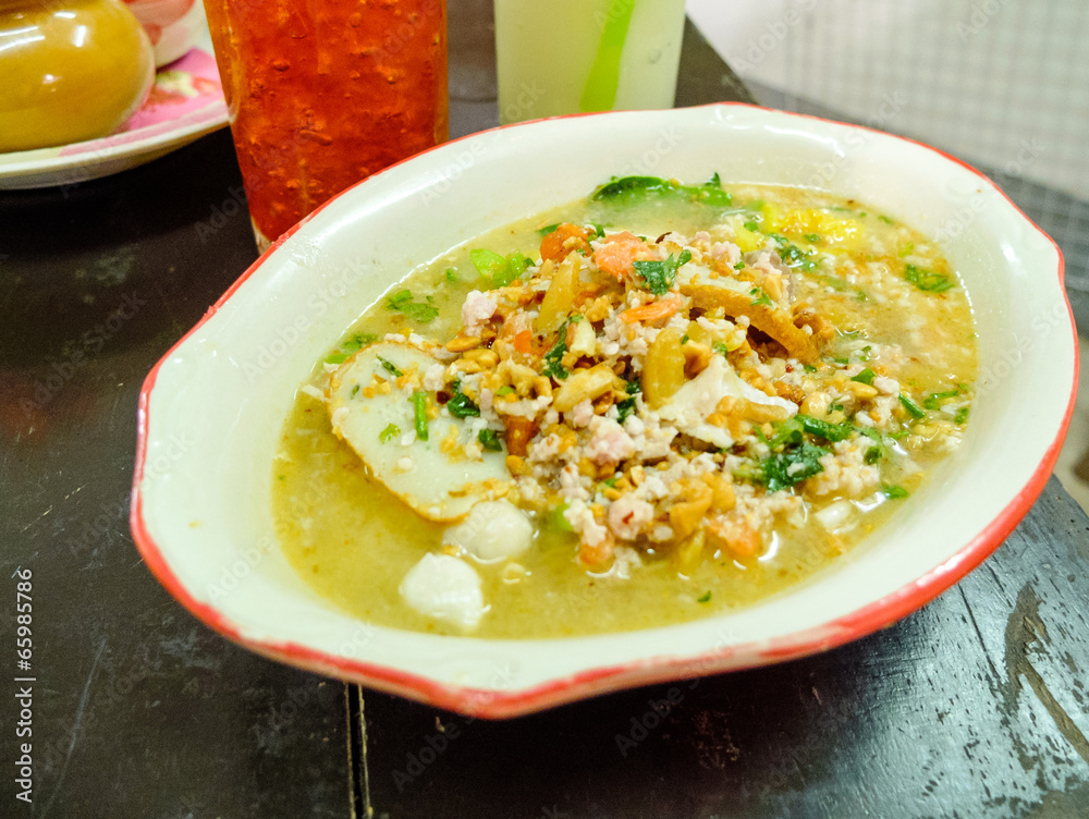 Tom Yum Noodle Tom Yum Noodle