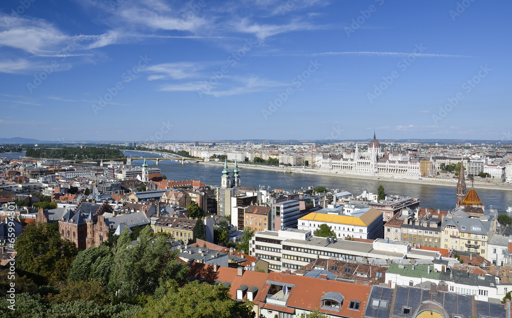 Vista panoramica di Budapest. 6