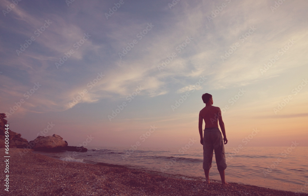 Fototapeta premium Boy on the beach