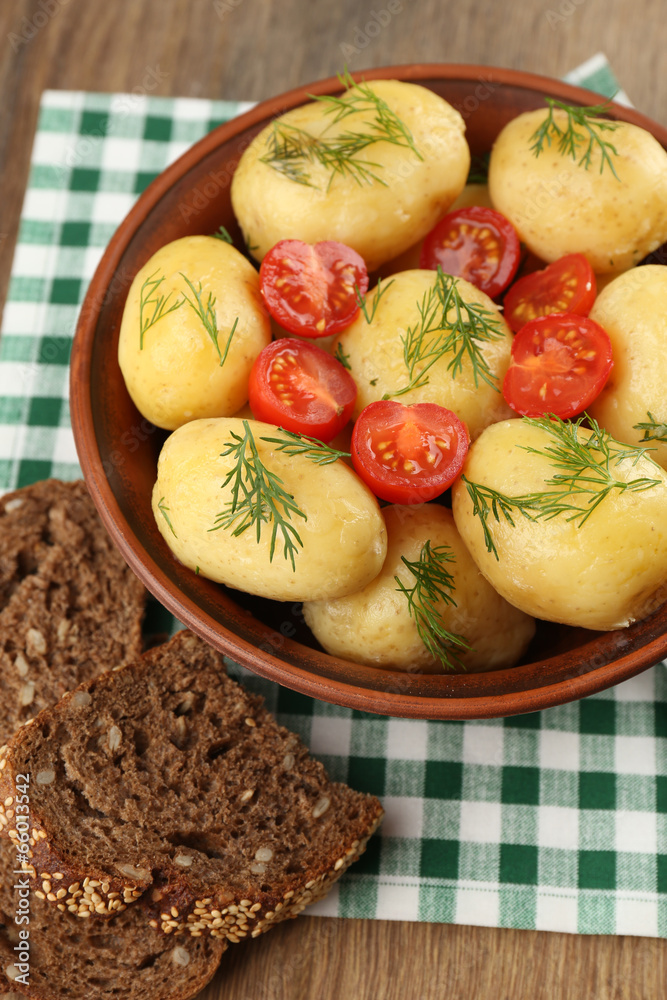 Young boiled potatoes Young boiled potatoes
