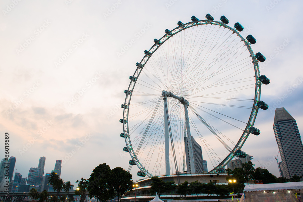 Obraz premium Singapore flyer