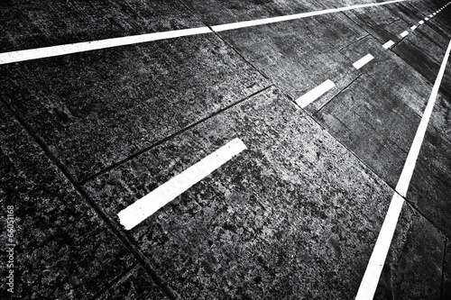 Bild auf Leinwand Two way bike road