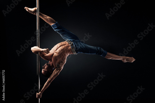 Poledance