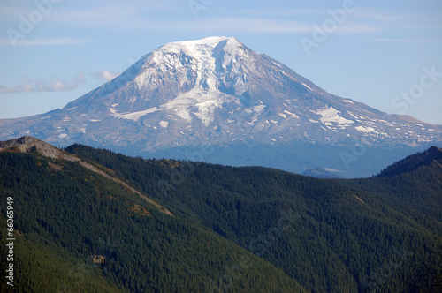 Mount Adams, the forgotten Cascade peak in Washington State © dschreiber29