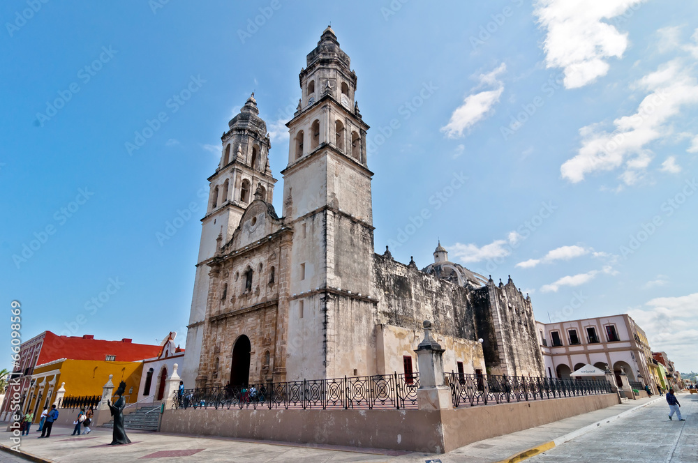 Fototapeta premium Cathedral de la Concepcion in Campeche, Mexico