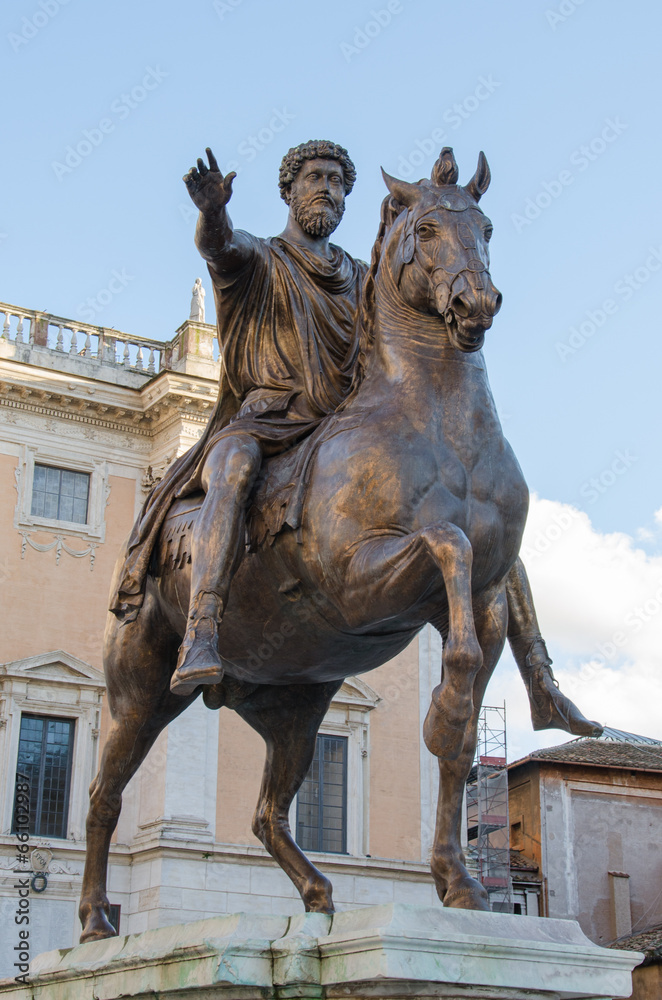 Obraz premium Horse sculpture of the emperor Marcus Aurelius