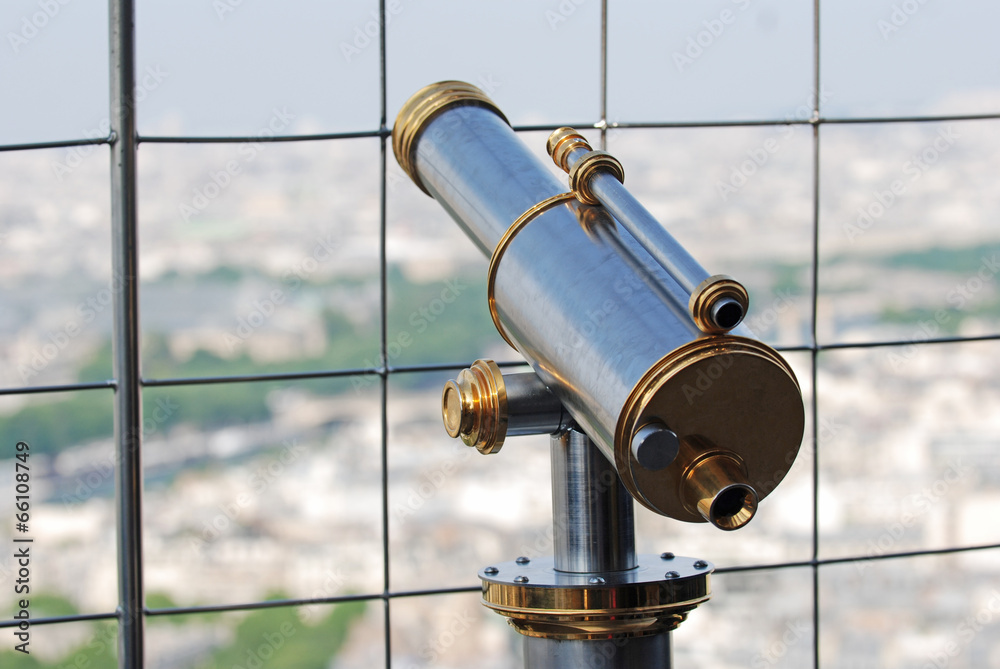 Coin Operated public binocular in Paris