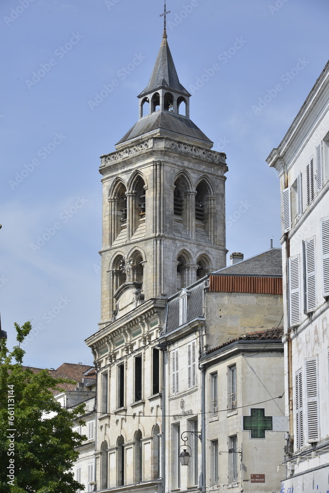 Clocher de l'église St-Léger à Cognac