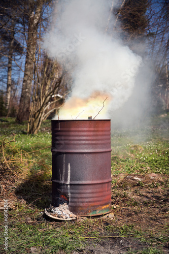 Barrel fire portrait format