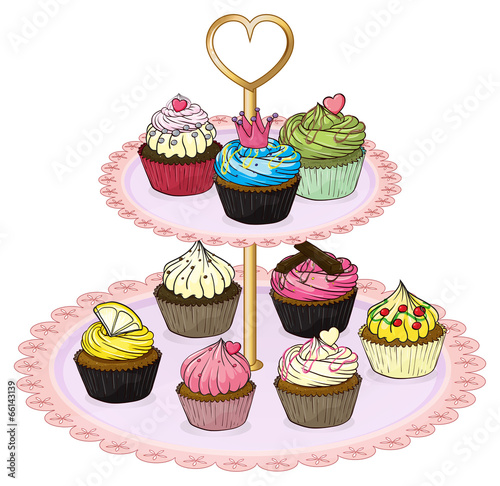 A cupcake tray with cupcakes