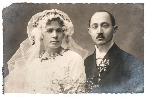 vintage wedding photo. funny just married couple