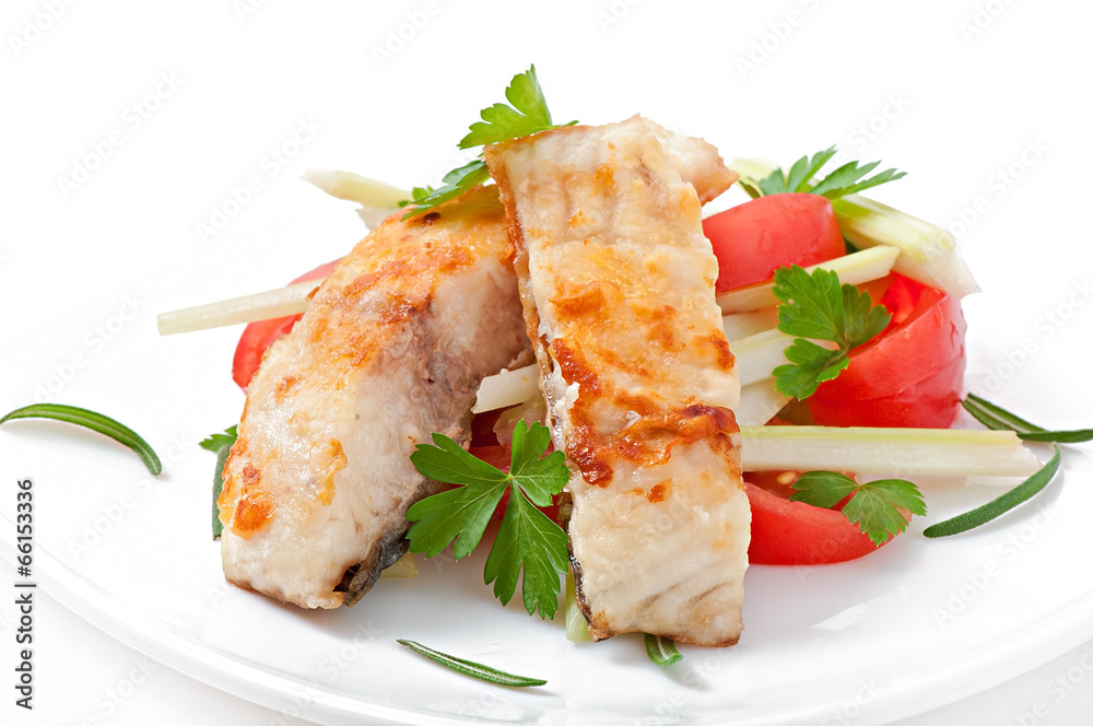 Fried filet fish and fresh vegetable salad Fried filet fish and fresh vegetable salad