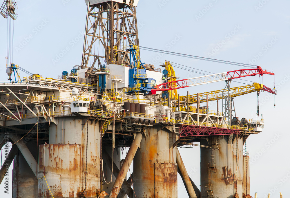 Gas and oil rig platform in the port of Tenerife. Spain Gas and oil rig platform in the port of Tenerife. Spain