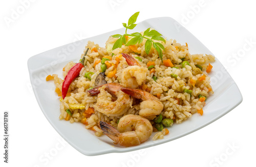 Fried rice with shrimps