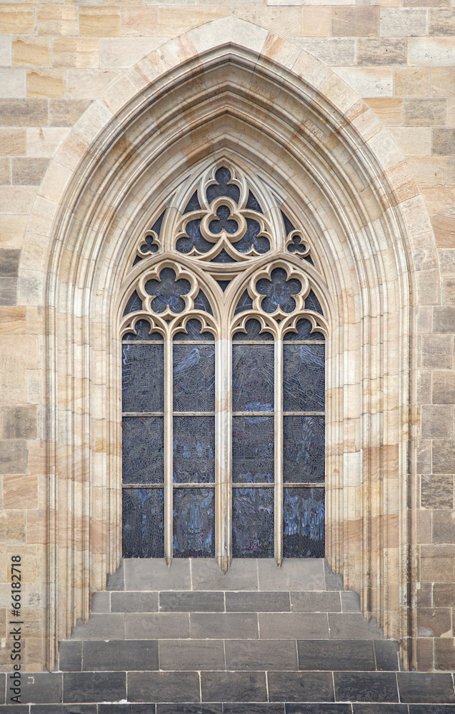 Gothic window - obrazy, fototapety, plakaty 