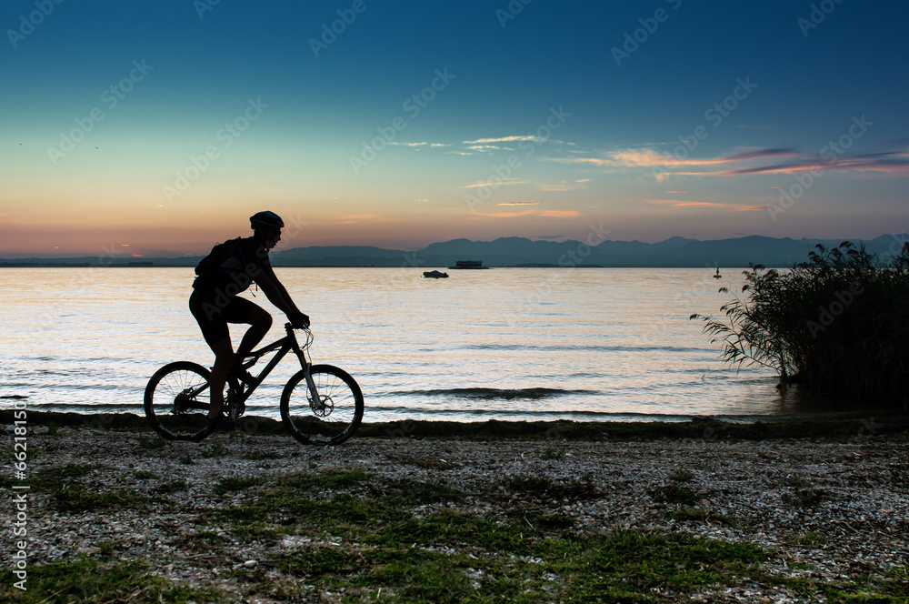 Fototapeta premium mountain bike
